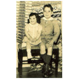 1944-04a.jpg