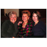 08-Bubie,Angela,Steph.jpg