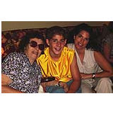 03-Bella,Daniel,Hayley.jpg