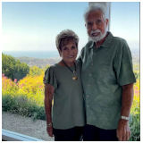 01-Jeannie&Zaidie.jpg