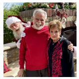 10-Santa,Zaidie,Gigi.jpg