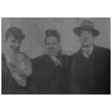 1952-09-Dorothy,Bella&Aarom,Robert(clipped).jpg