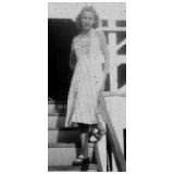 1952-43-Dorothy.jpg