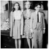 36-Dorothy,Anna,Robert.jpg